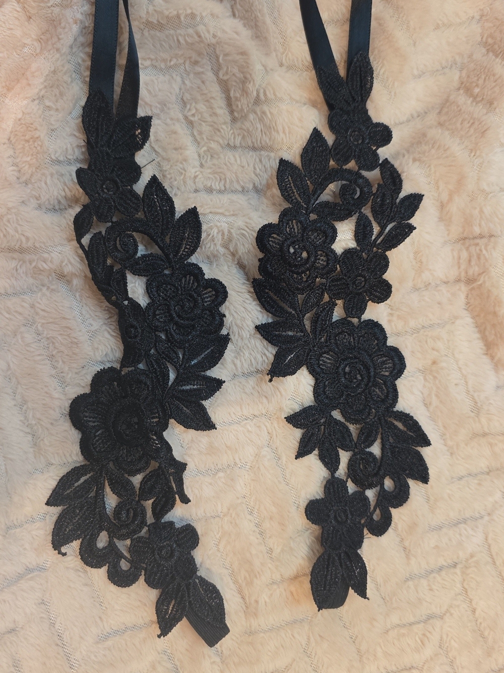Black Lace Barefoot Sandals